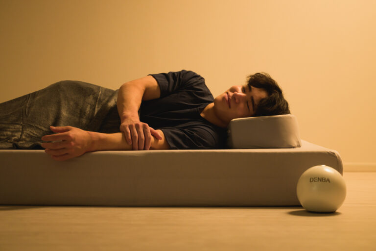 DENBA Sleepを使用する岡慎之助選手